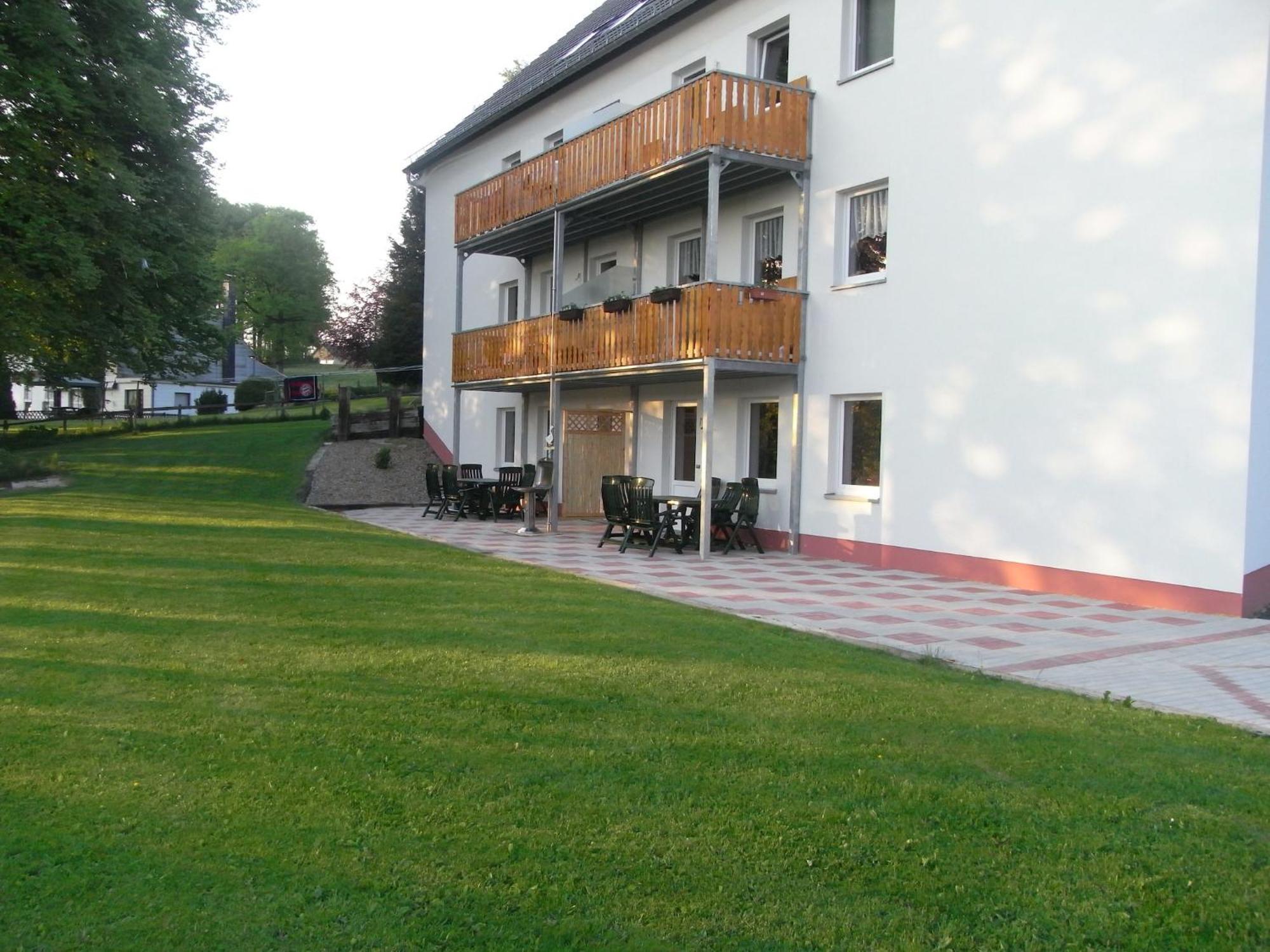 Comfy Holiday Home In Burg Reuland With Sauna Terrace Bbq المظهر الخارجي الصورة